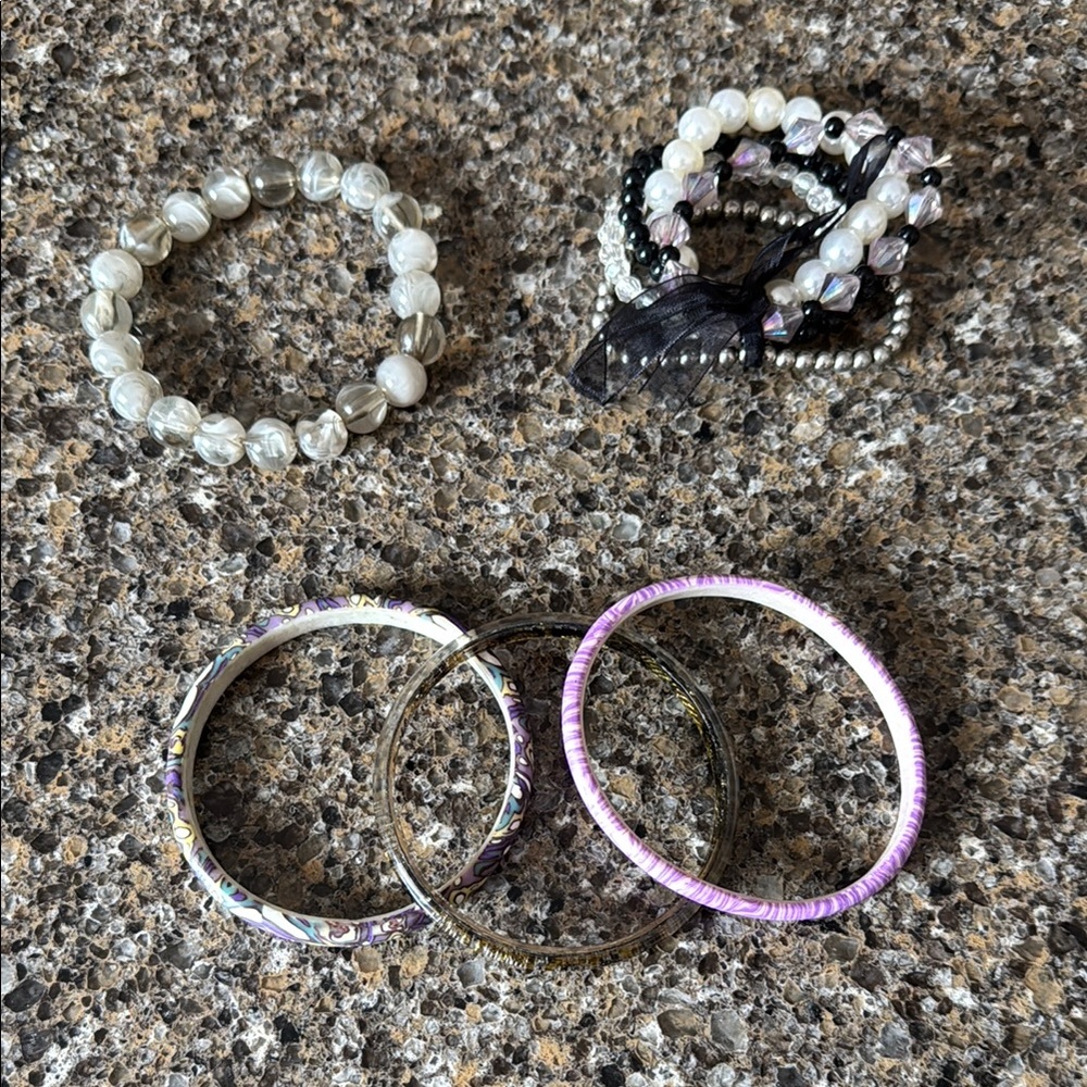 Set of Stylish Bracelets in Various Colors - All but 1 stretch to fit most all!